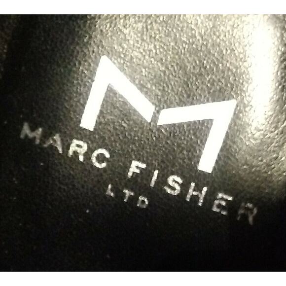 Marc Fisher LTD LUNNO Pointed Toe Block Heel Ankle Boot Size: 8M - Picture 10 of 14